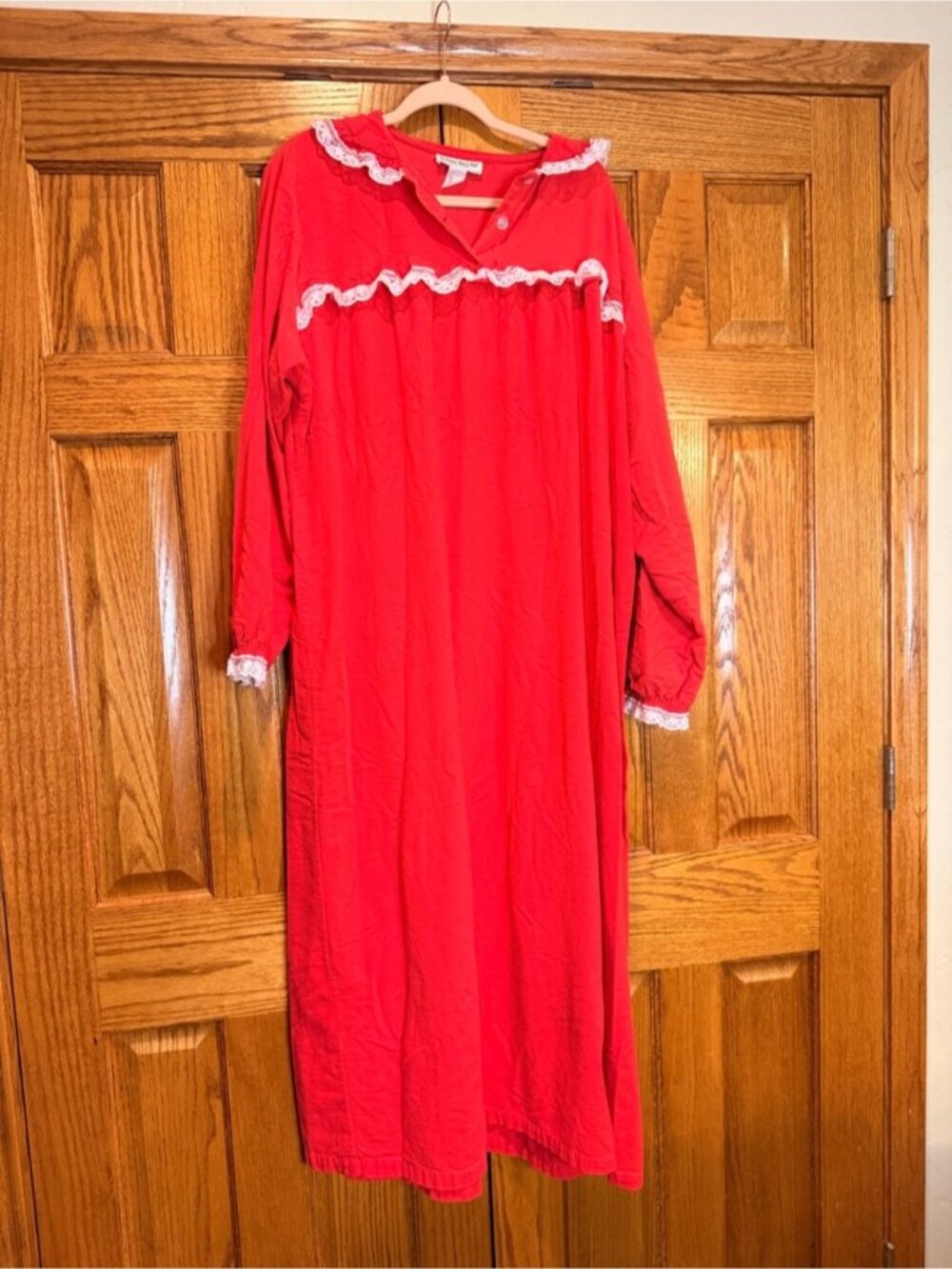 The Vermont Country Store Red Long Lace-Trim Nightgown VINTAGE